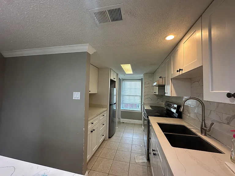 6200 Riverside Dr #624 — Photo 3