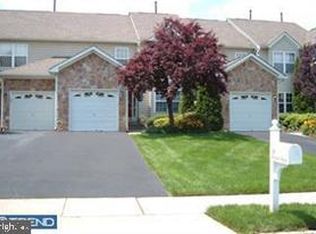 16 Hogan Way, Moorestown, NJ 08057