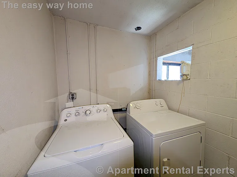 86 Newbury St #2 — Photo 15