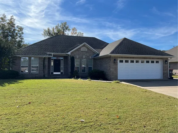 1303 Whippoorwill Ln, Russellville, AR 72801