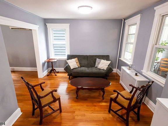 5th image of 24 Maolis Ave