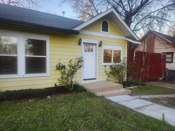 2427 Sharon St, Dallas, TX 75211