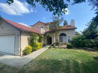 1711 E Ryan Ln, Fresno, CA