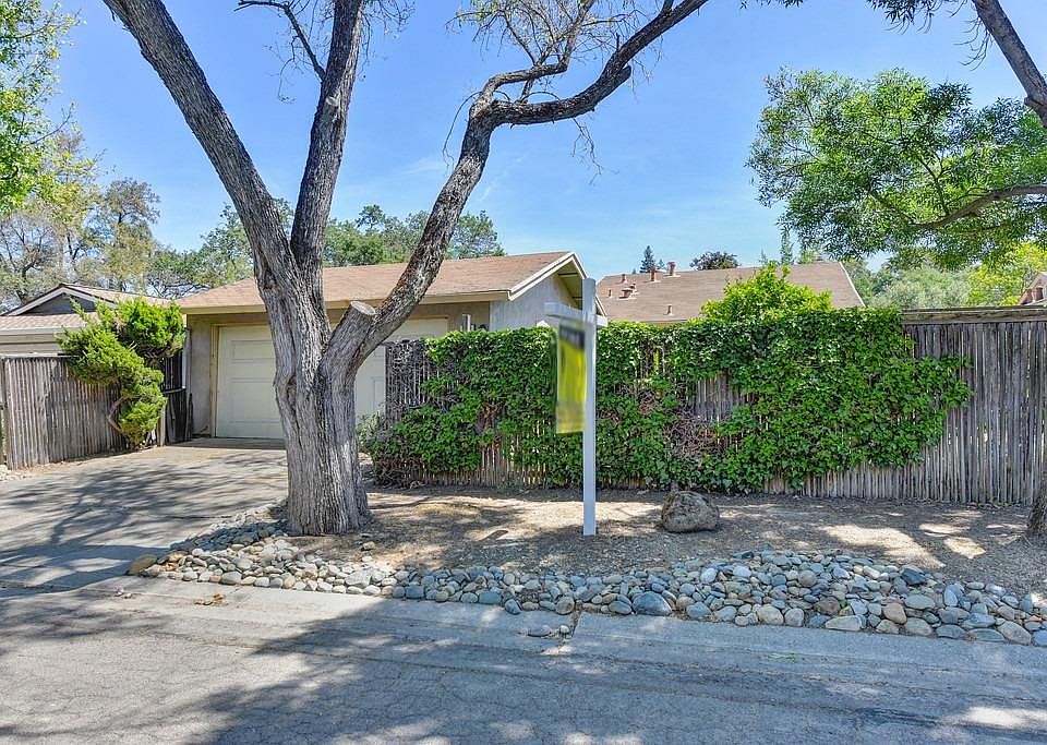 2nd image of 6344 Chapel View Ln