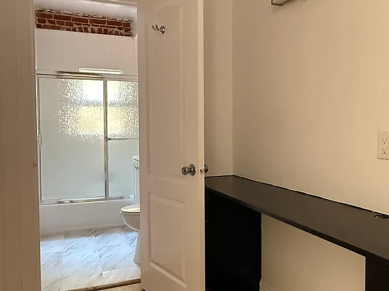 The Mayfair — Photo 17