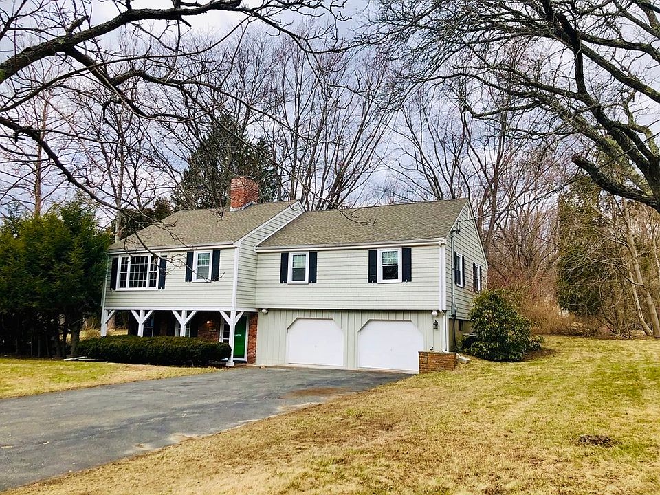1st image of 5 Grey Ln #0