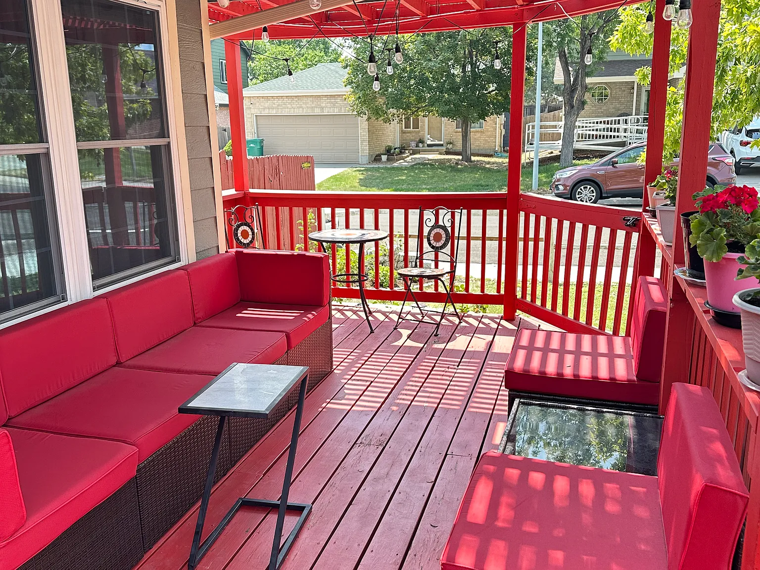 3 bed, 2.5 bath, 1992 sqft, $3,000 — Photo 2