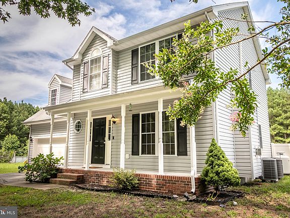 3rd image of 5045 Lords Creek Dr