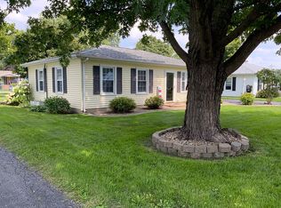 1310 Lincoln Rd, Monmouth, IL 61462