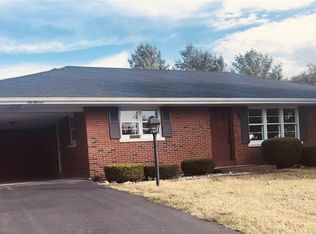 611 Shawnee Rd, Danville, KY 40422