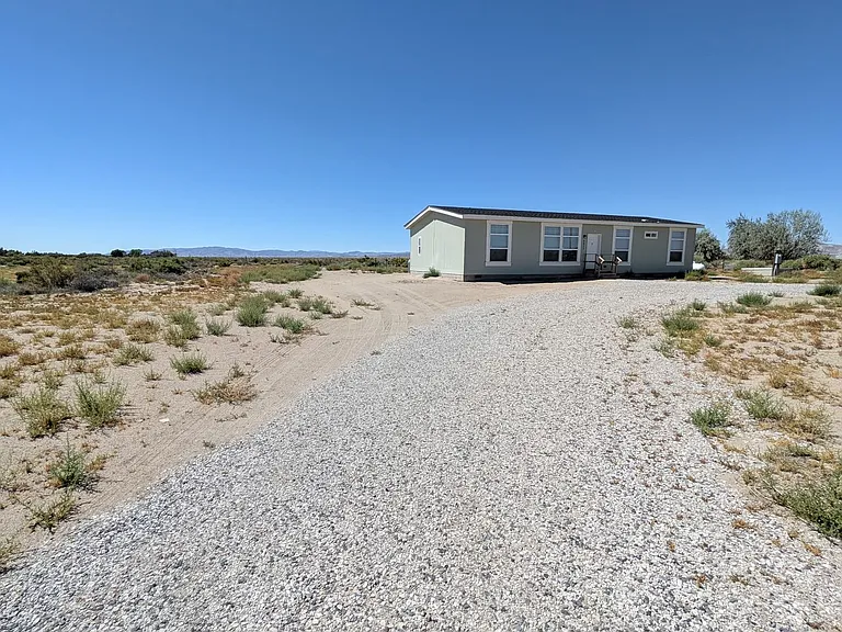 6855 Equinox Ln — Photo 3