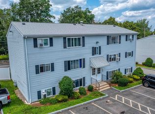 5455 N Main St APT 1E, Fall River, MA 02720