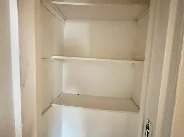 748 Saint Mark's Avenue image 6 of 10