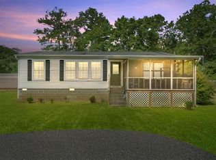 10312 Farys Mill Rd, Gloucester, VA 23061