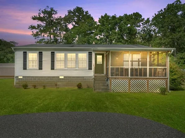 10312 Farys Mill Rd, Gloucester, VA 23061