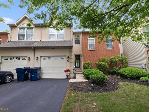 24 Raleigh Ct, Harleysville, PA 19438