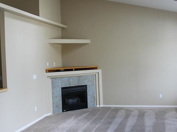 5th image of 5264 NE 121st Ave APT 27