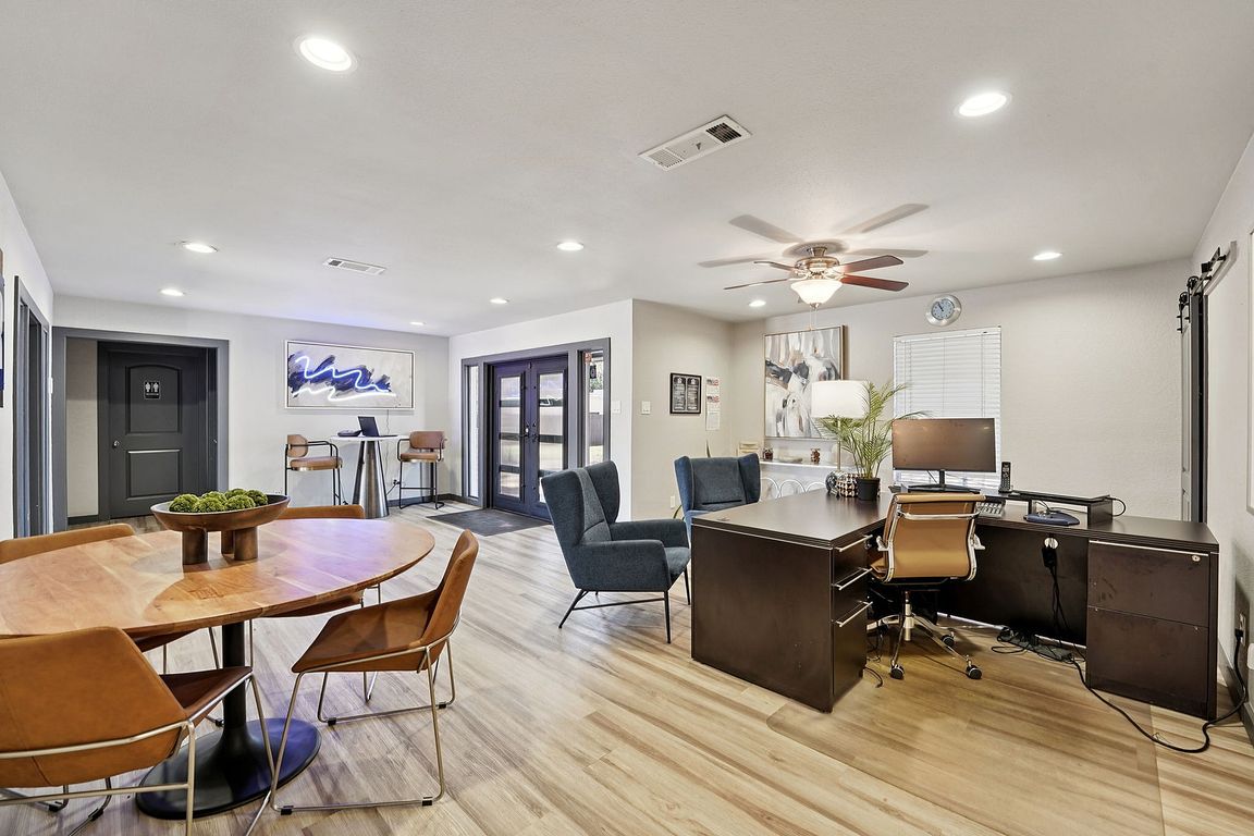 Azur Apartments, Waco, Texas
