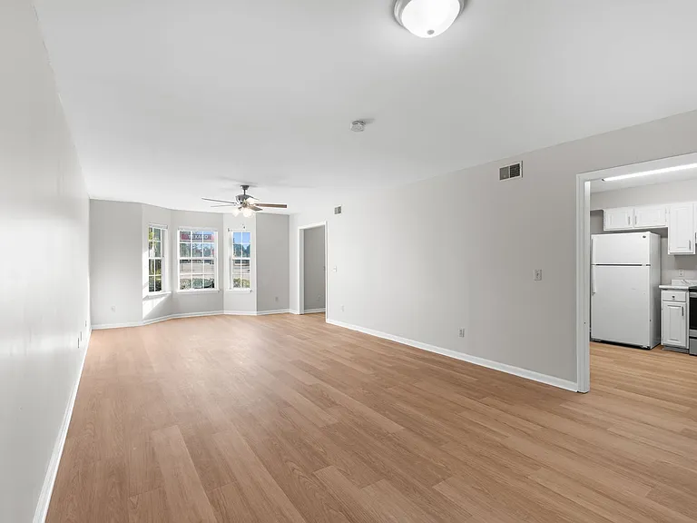 453 Brannen Dr #5 — Photo 7