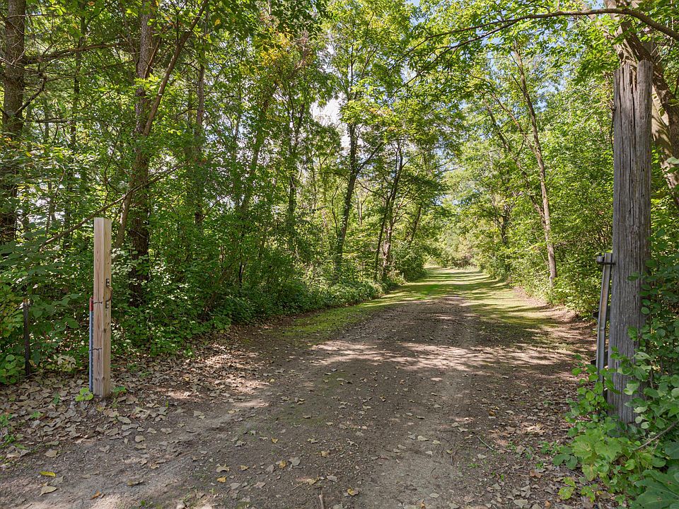 1st image of Farwell Path
