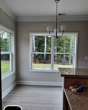 5th image of 44 Cranbrooke Ln