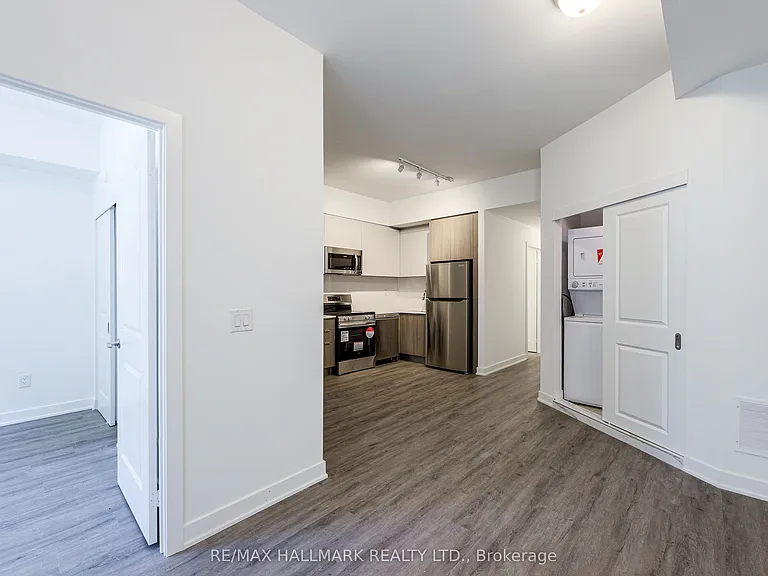 41 Danforth Rd #107 — Photo 1