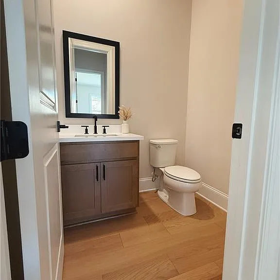 2450 Colliers Ln — Photo 36