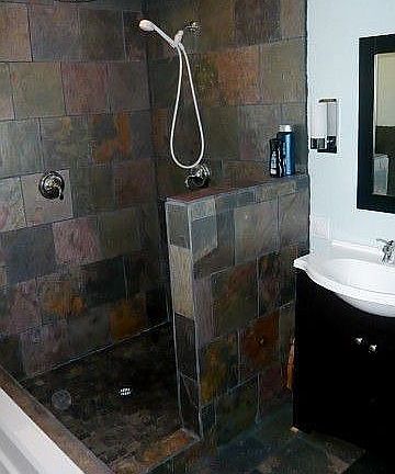 Shower with rain shower head