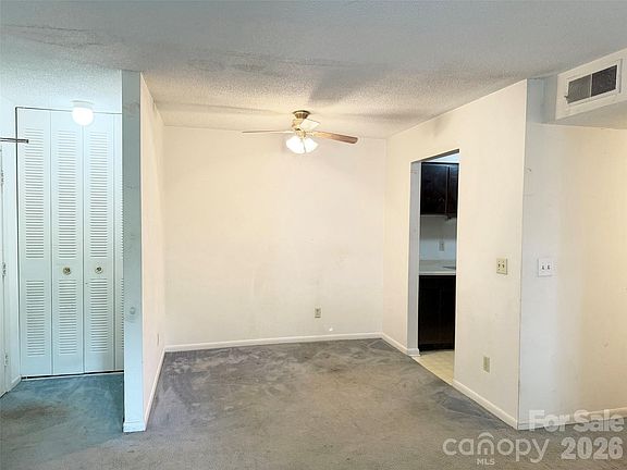 5th image of 401 Orchard Trace Ln APT 8