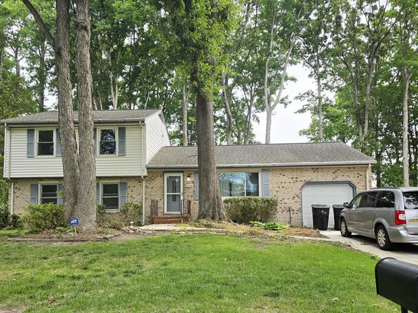 4106 Burrland Rd