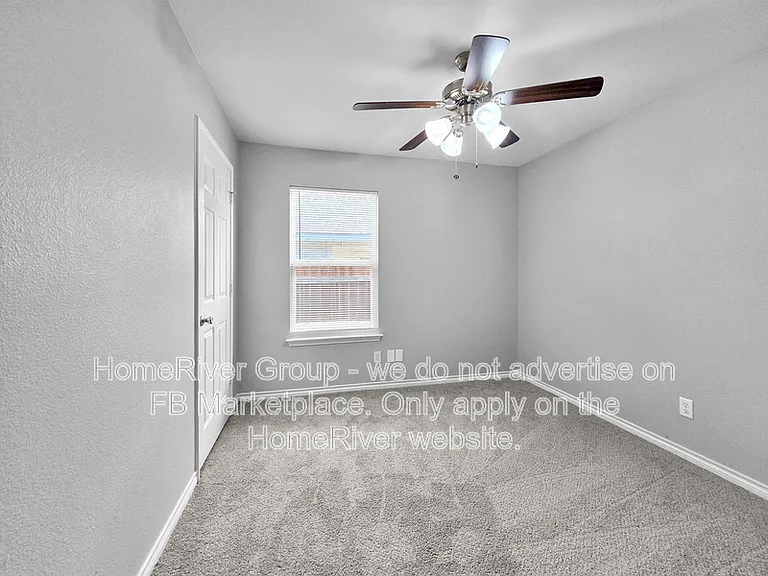 1332 Driess St — Photo 10