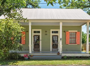218 Keller St, Bay Saint Louis, MS 39520