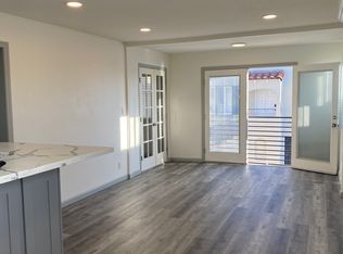 121 Gull St, Manhattan Beach, CA 90266