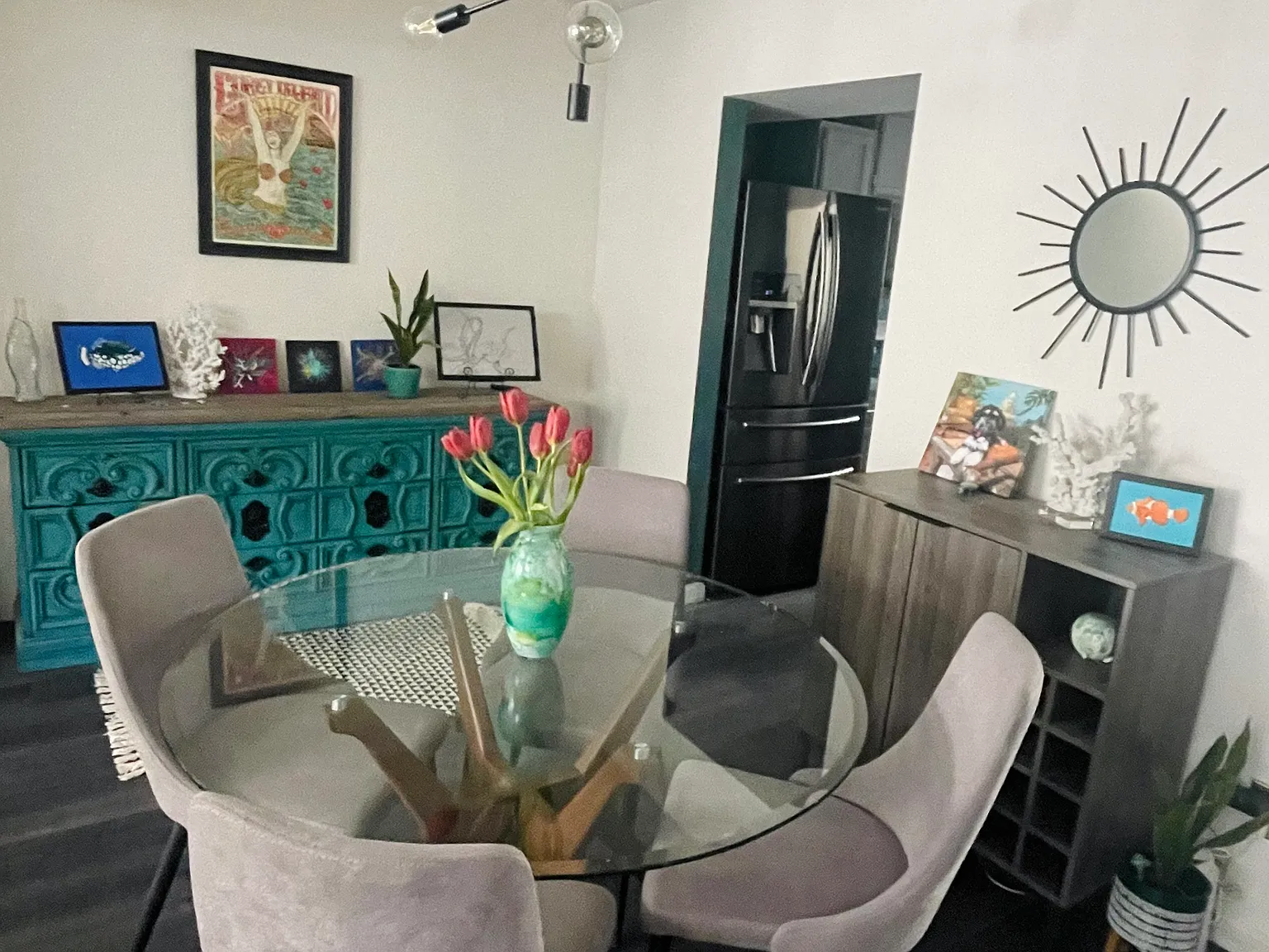 3 bed, 1.5 bath, 1612 sqft, $2,300 — Photo 3