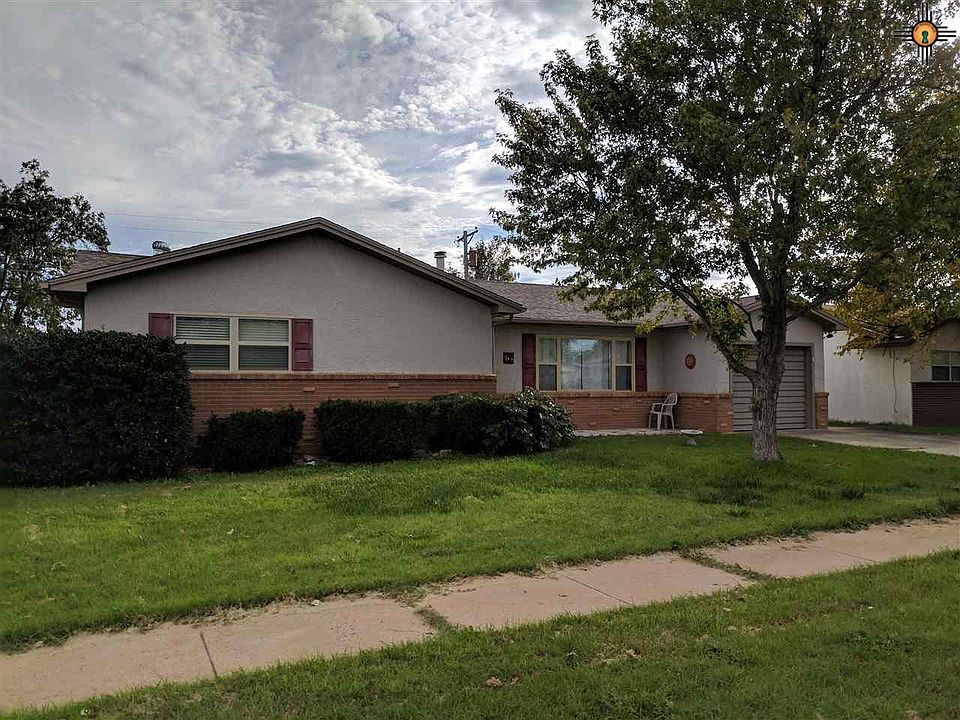 1st image of 825 W Plains Ave