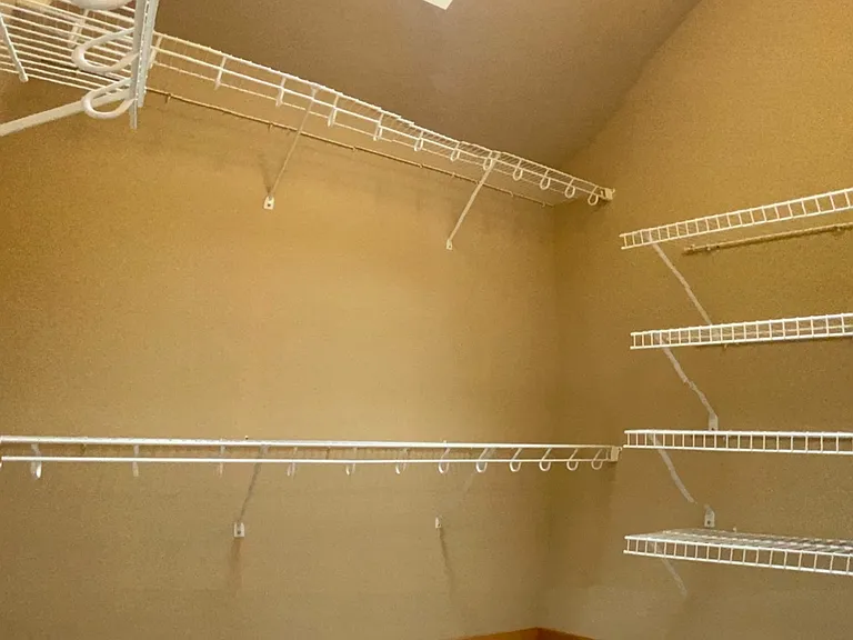5808 Roosevelt Way NE — Photo 11