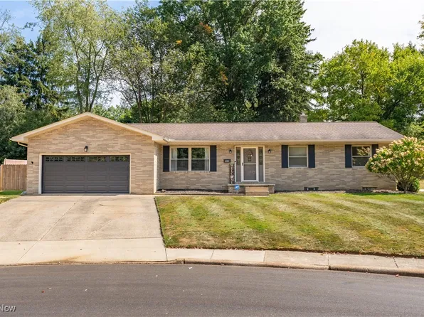 367 Woodlawn Reserve Rd, Akron, OH 44305
