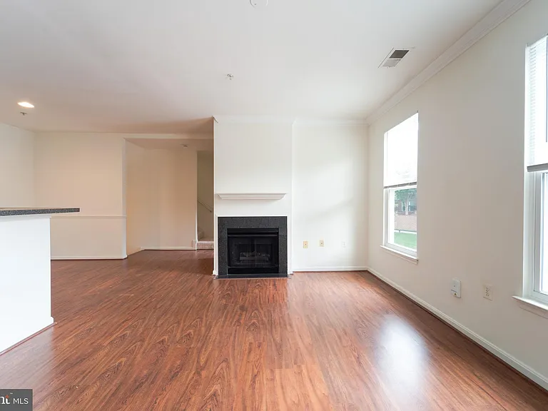11391 Aristotle Dr #11-214 — Photo 17