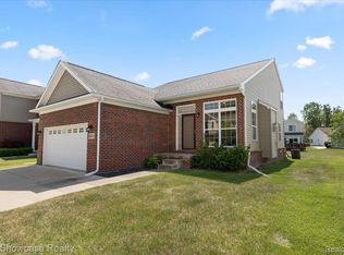 26651 Elk Run E, New Hudson, MI 48165