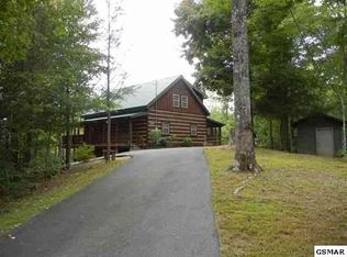 314 Beech Ridge Ln, Gatlinburg, TN 37738