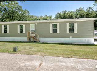 3520 Cedar Rd, Twin Lake, MI 49457