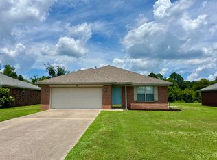 2720 Longbow Ln, Conway, AR 72034