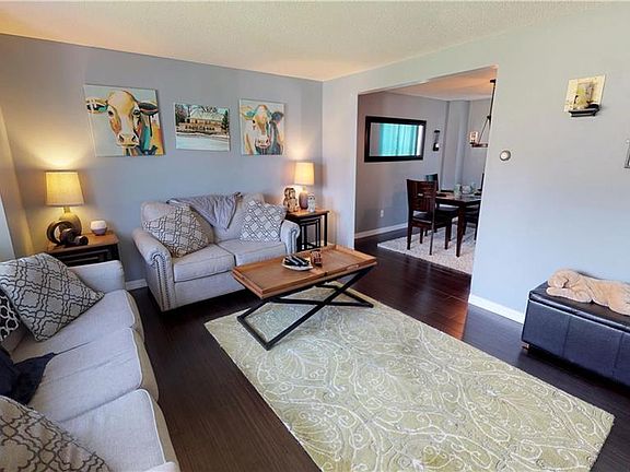 2nd image of 1717 Como Park Blvd