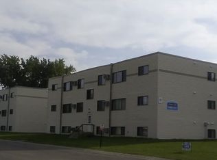 408 Sunrise Cir #ED241A64A, Moorhead, MN 56560