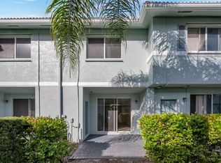 1927 Gardenia Ct, Riviera Beach, FL 33404