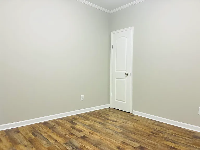 418 Orange St — Photo 15
