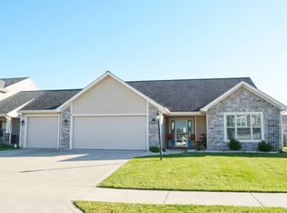 548 Caracol Ct, Fort Wayne, IN 46845
