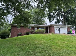 1121 Mill St, Crawfordsville, IN 47933