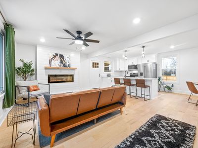 313 Peggy Dr, Cedar Hill, TN, 37032