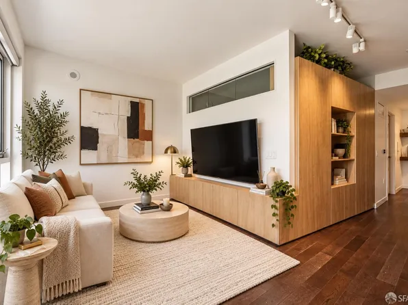 110 Channel St #208, San Francisco, CA 94158